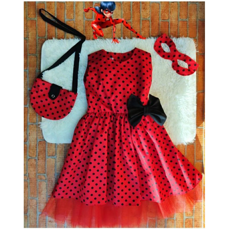 Vestido hot sale ladybug simples