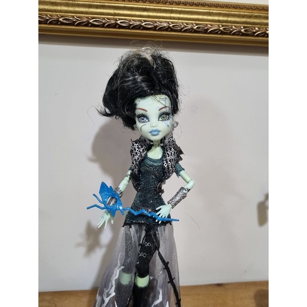 Monster High Boneca Frankie Stein Festa de Arrepiar