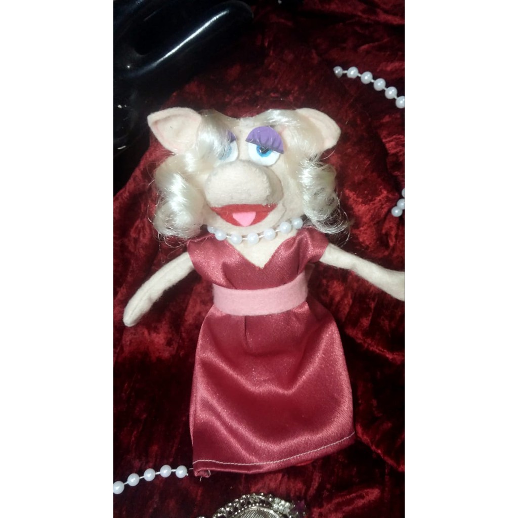 Miss piggy plush store toy