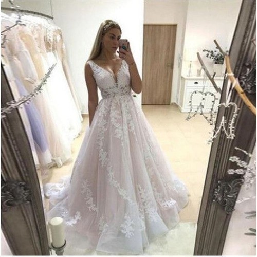 Vestido de Noiva Semi Princesa com Camadas Vestido de Casamento