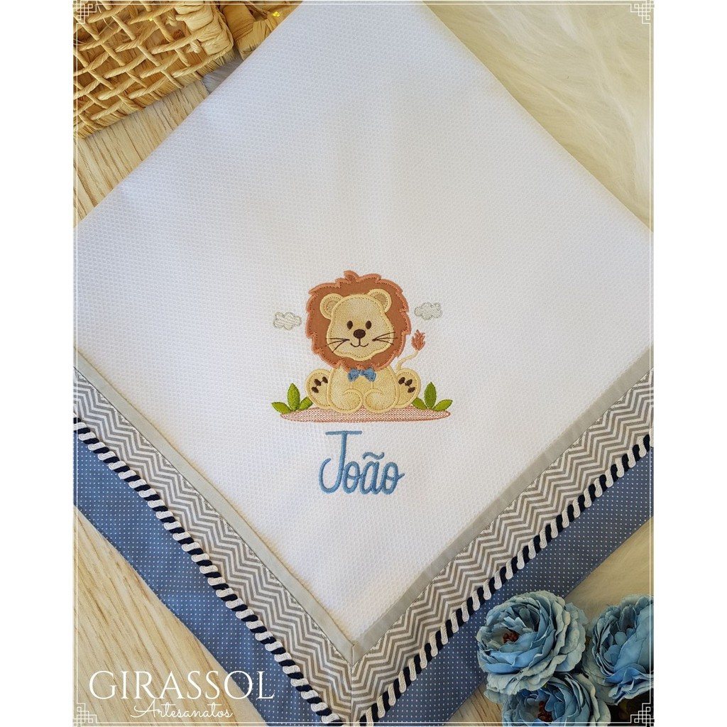 MANTA PARA BEBÊ BORDADA PERSONALIZADA - Modelo Luxo