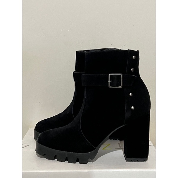 Bota cano curto 2024 drezzup tratorada feminina