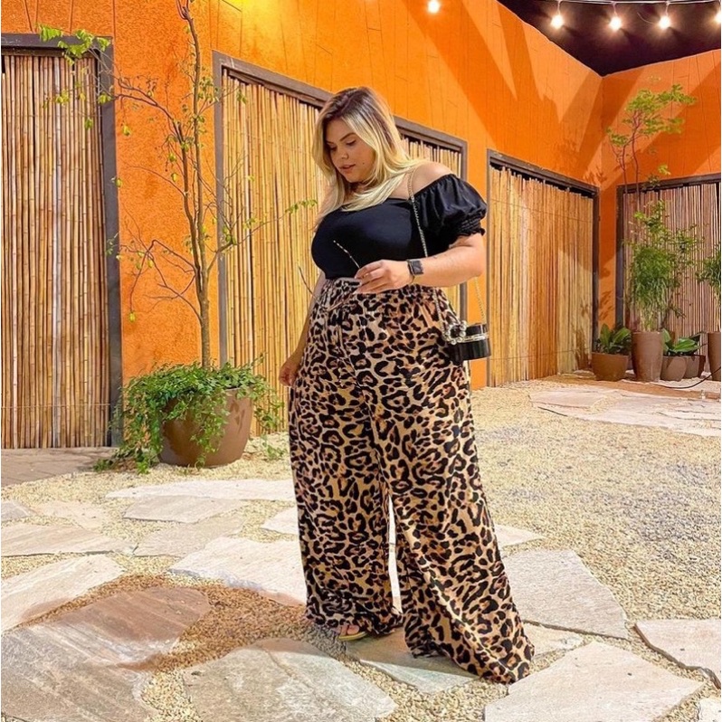 Calça de tecido estampada best sale plus size