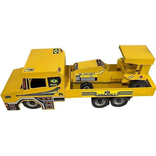 Brinquedo Caminhão De Madeira C/ Trator Mdf Infantil Retro