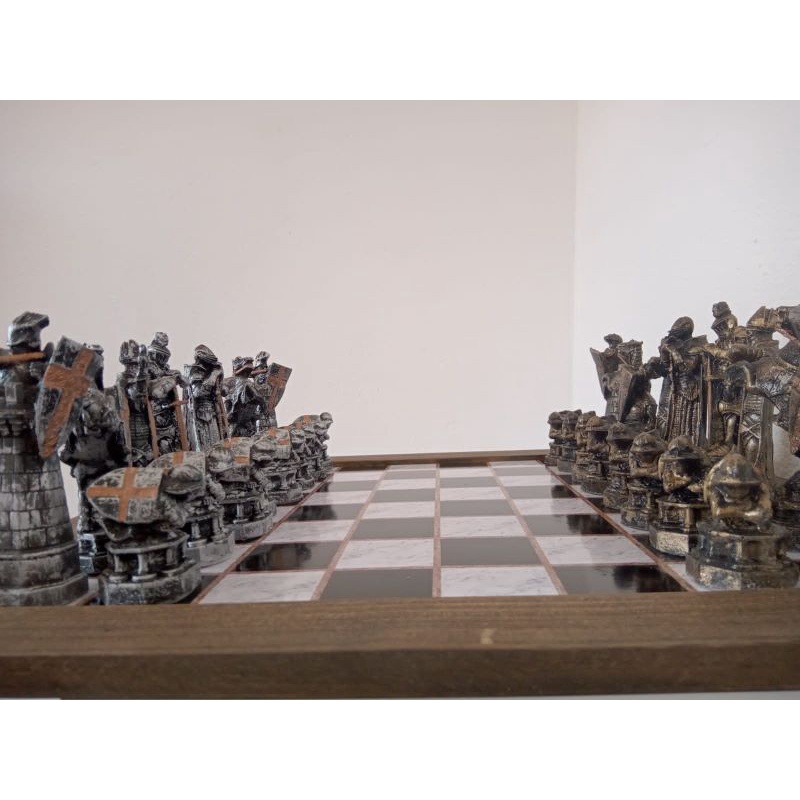 jogo de xadrez temático medieval Romano modelo 3 tabuleiro de madeira 32  peças