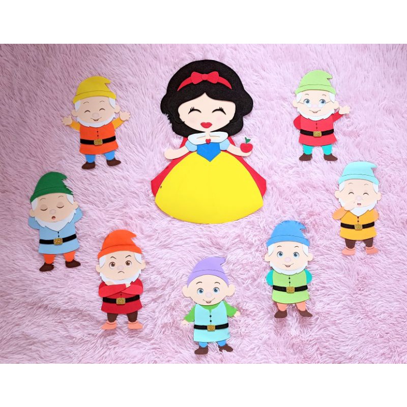 MINI PAINEL DECORATIVO DE E.V.A BRANCA DE NEVE 24X10CM - PRINCESA