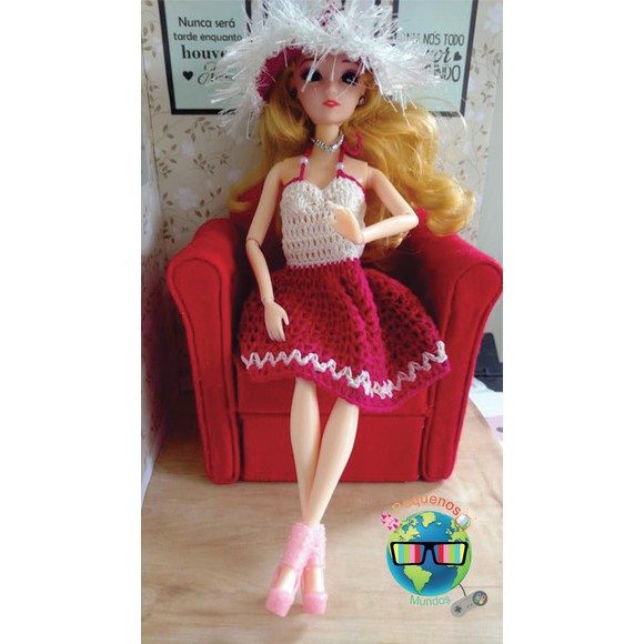Roupa para barbie (Vestido, chapéu e sapatilha artesanal)