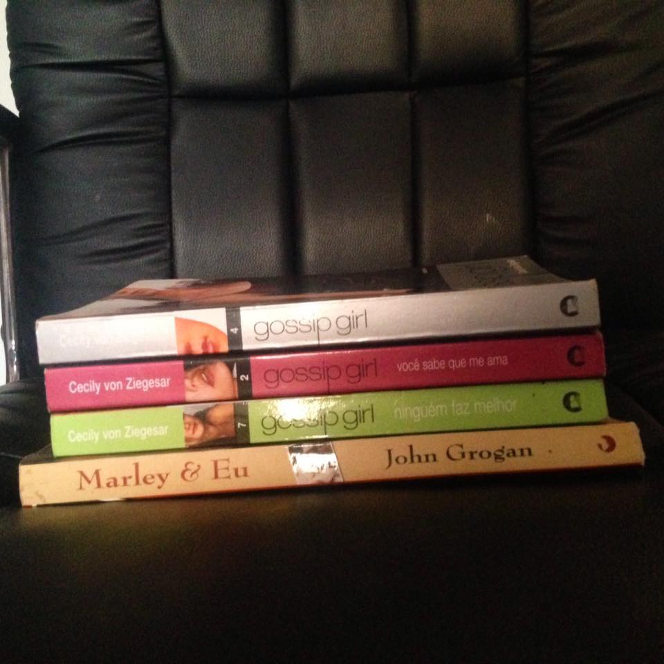 Coleção de Livros Gossip Girl. São 12 livros no total, todos