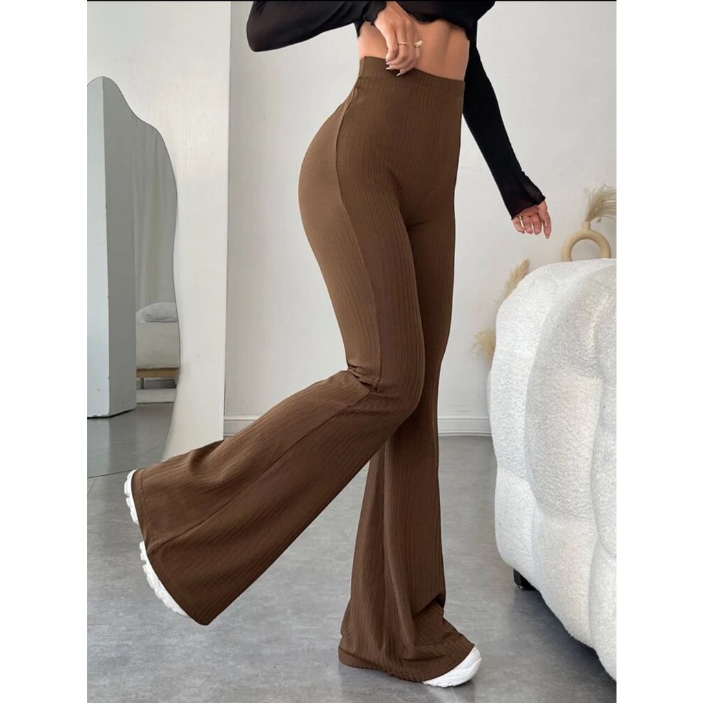 Calça de hot sale malha flare