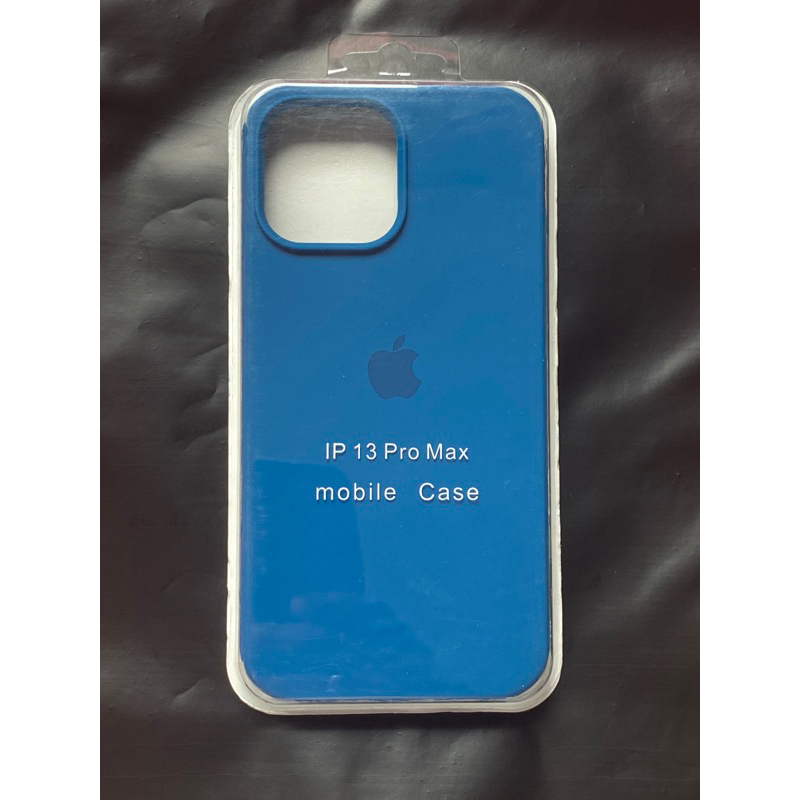 Capa iPhone 13 Pro Silicone Aveludada Azul Bic