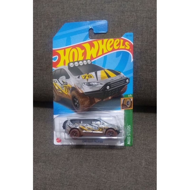 Carrinho Hot Wheels Batman Forever Batmobile - Mattel - Lojas França