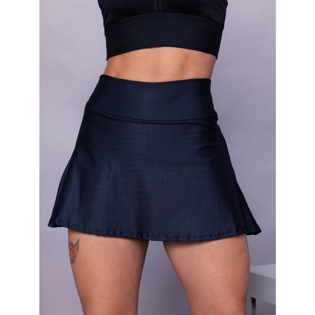 Short saia academia sales preto