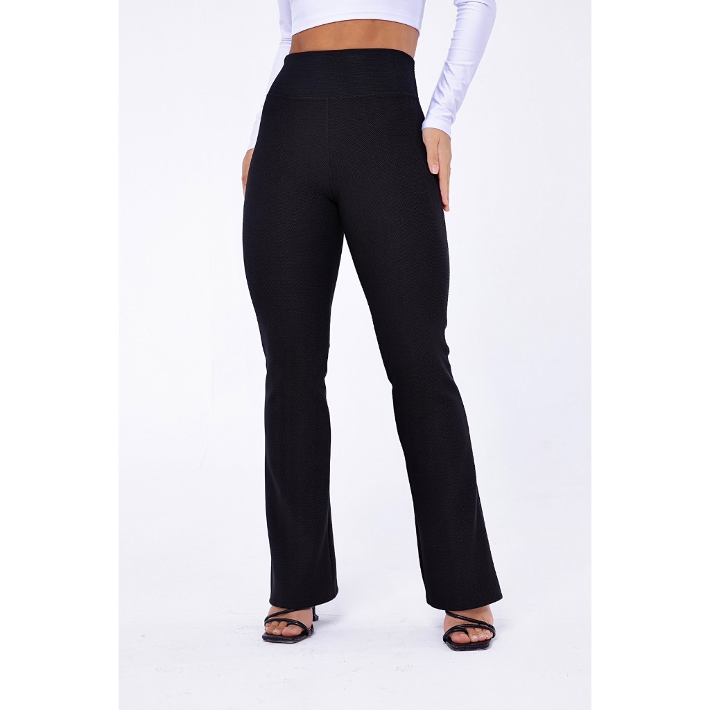 Calça Legging Flare Cós Alto Boca de Sino Elegante Simples