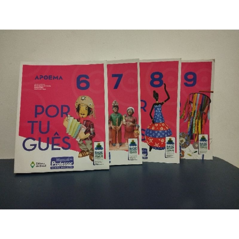 Livro - Projeto Apoema Português 7 em Promoção na Americanas