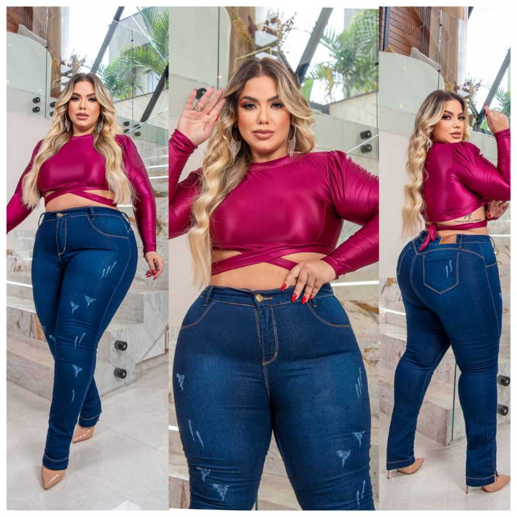 Calça Jeans Mom com Cadarço Plus Size