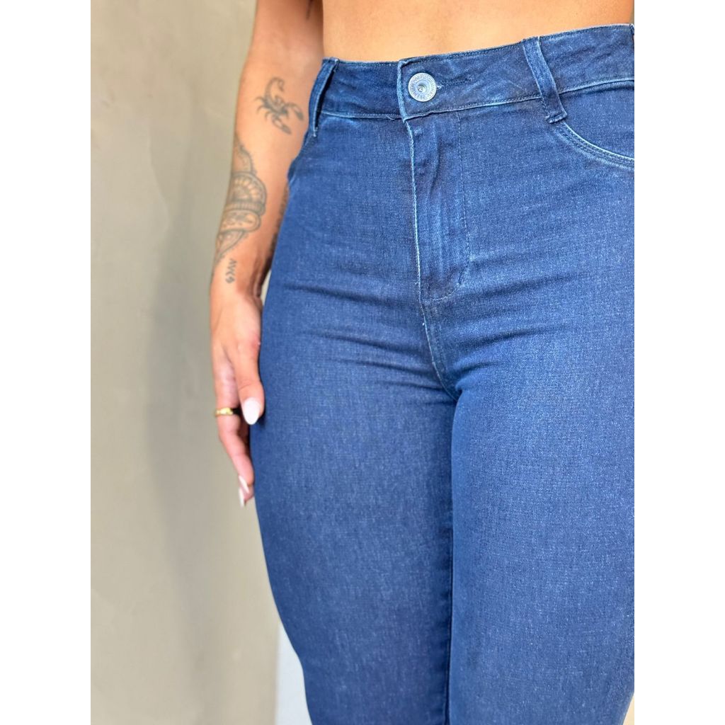 Calça jeans feminina básica com elastano - Pop Modas Jeans