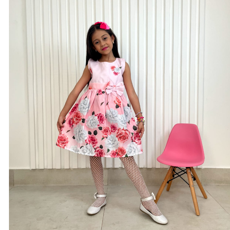 Vestido Infantil Rodado com Vestidinho de Boneca Desenho