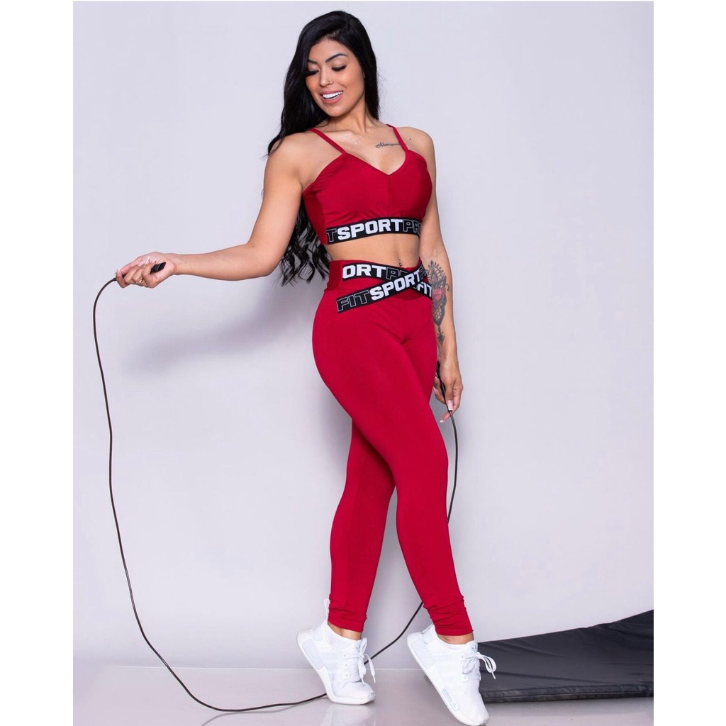 Loja de roupas de academia sale online