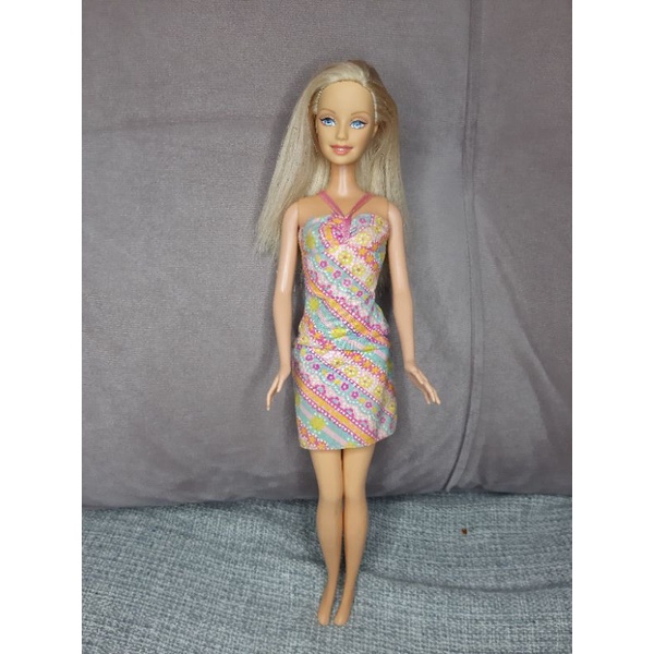 Barbie chic online 2005