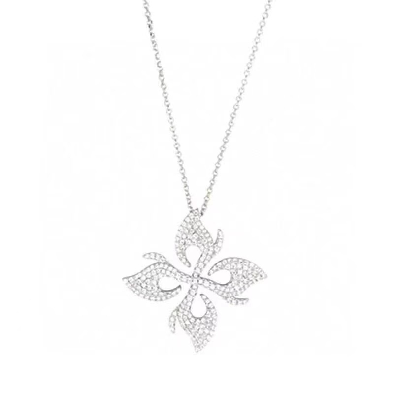 Louis Vuitton Star blossom necklace, white gold, diamonds (Q93797)