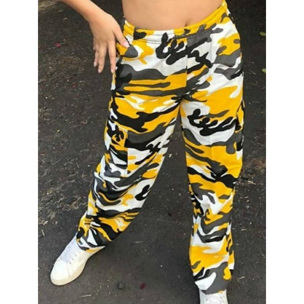 Calça cheap camuflada amarela