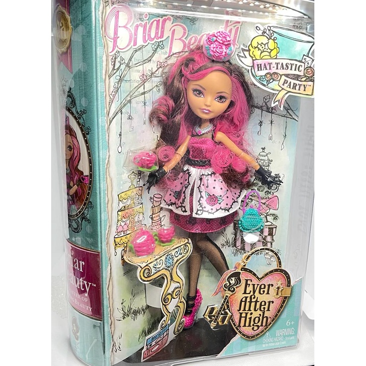 Boneca - Ever After High - Madeline Hatter. O vestido p