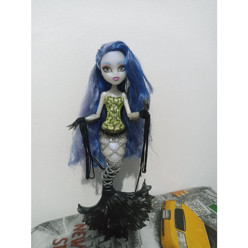 Monster High - Assombrada - Bonecas Básicas - Clawdeen