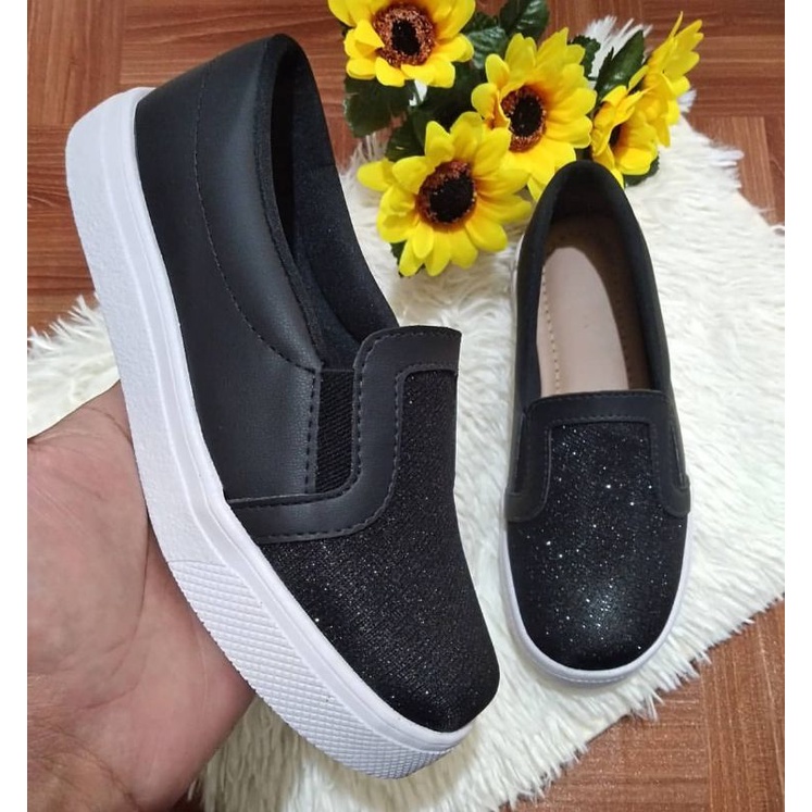 Slip on feminino hot sale preto com brilho