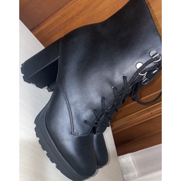 Bota coturno hot sale satinato