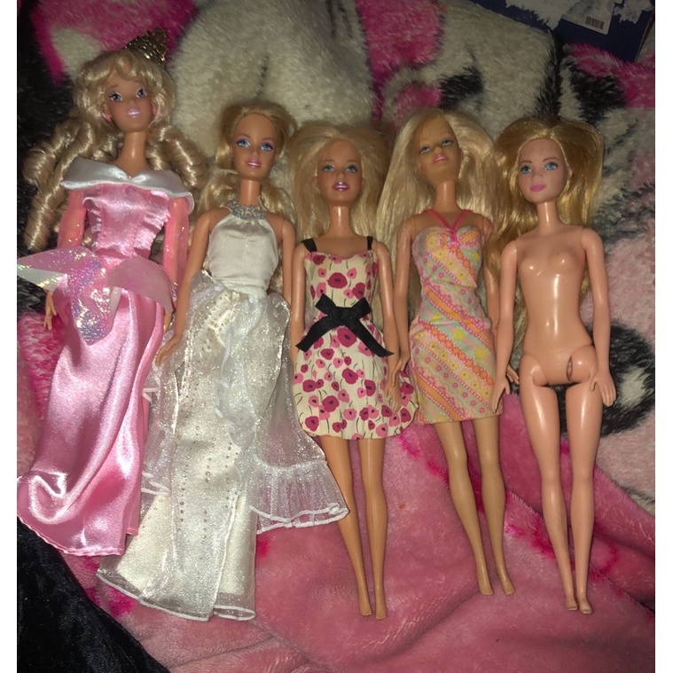 Lote De Roupas Usadas Barbie