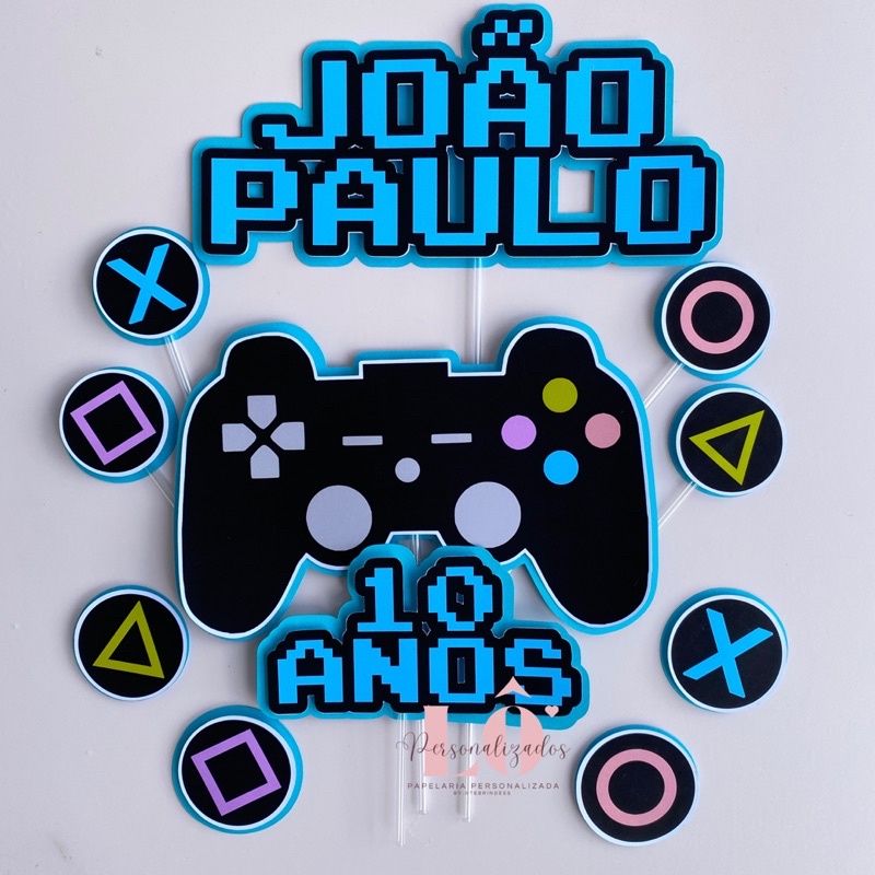 Topo de Bolo Gamer Play Statio em Camadas