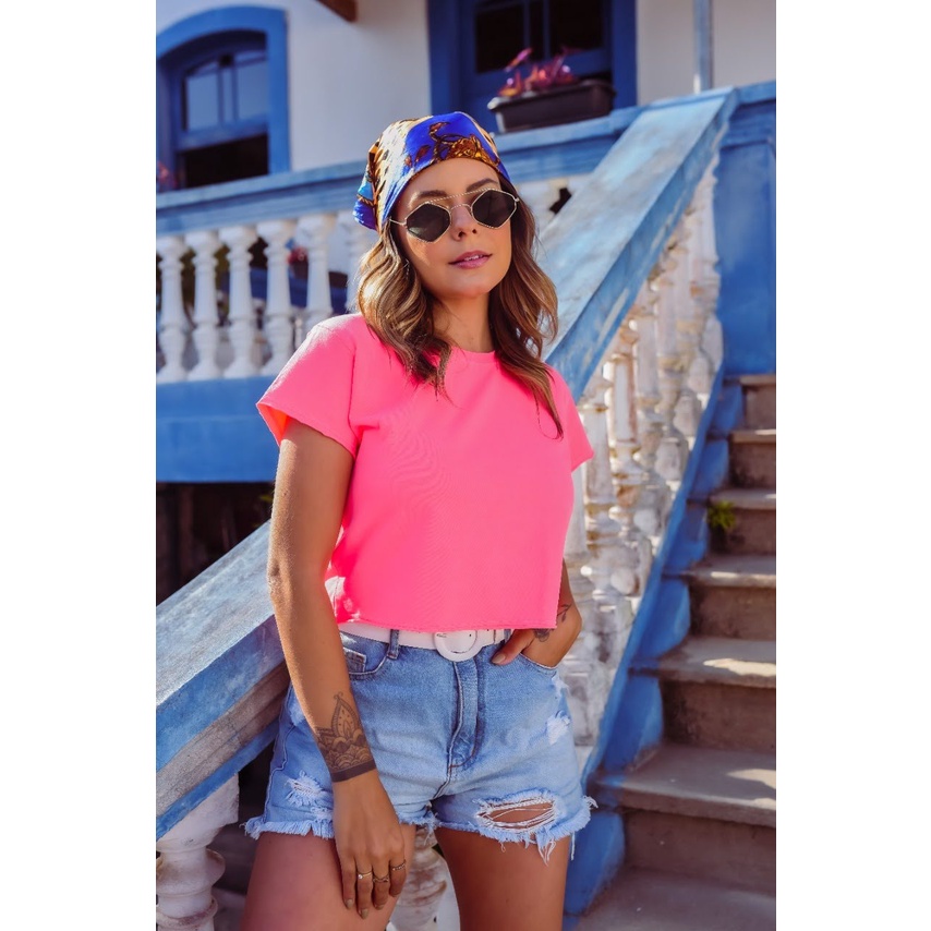 Blusinha Cropped Blusa Camiseta Thsirt Feminina Mini Blusa Verão Tendência  estampas coloridas cores Neon coração LGBTQ+