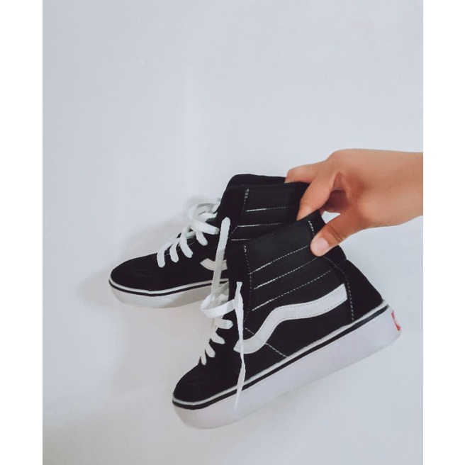 Vans preto hot sale botinha